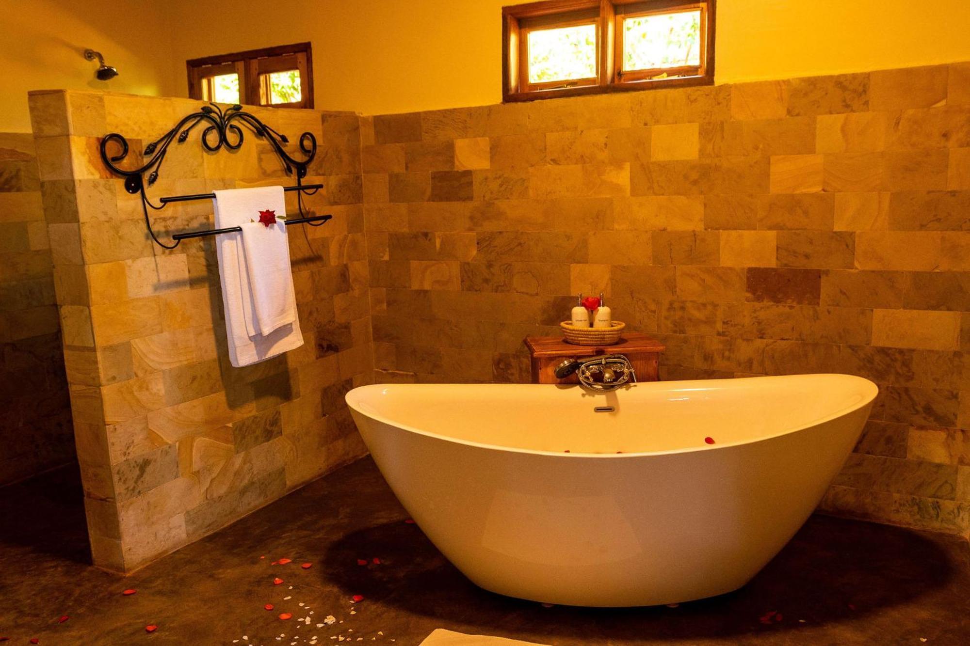 Ngorongoro Marera Mountain View Lodge Karatu Exterior photo